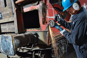 Bosch GWS 19-125 CIE Avuç Taşlama Makinesi 060179P002