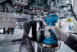 Bosch ISR 18V-30 PHX Endüstriyel 1x4 Ah proCORE Akülü Vidalama Bez Çantalı