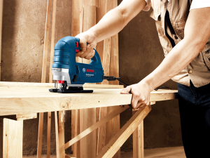 Bosch GST 8000 E Dekupaj Testere Makinesi 710 W 060158H000