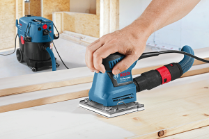 Bosch GSS 140-1 A Titreşimli Zımpara Makinesi 06012A2100