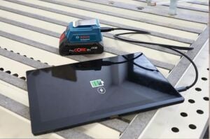 BOSCH GAA 18V-48 USB Şarj Cihazı 06188000L6