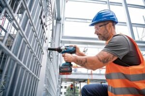 Bosch GDS 18V-1050 H 1x5,5 Ah ProCORE Akülü Darbeli Somun Sıkma Bez Çantalı