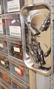 Ceta Form Dikdörtgen Mıknatıslı Parça Kabı R18S