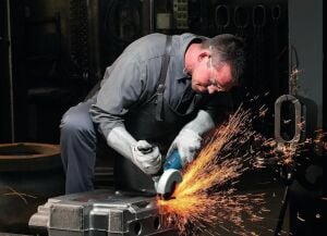 Bosch GWS 1000 Avuç Taşlama Makinesi 1000 W 0601828805